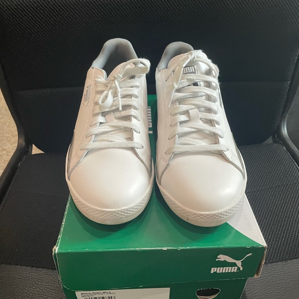 Women’s Puma Sneakers